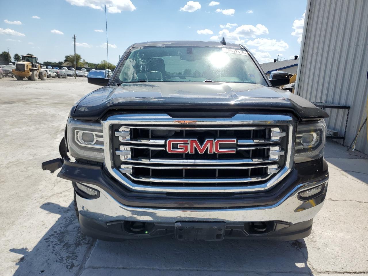 2016 GMC Sierra