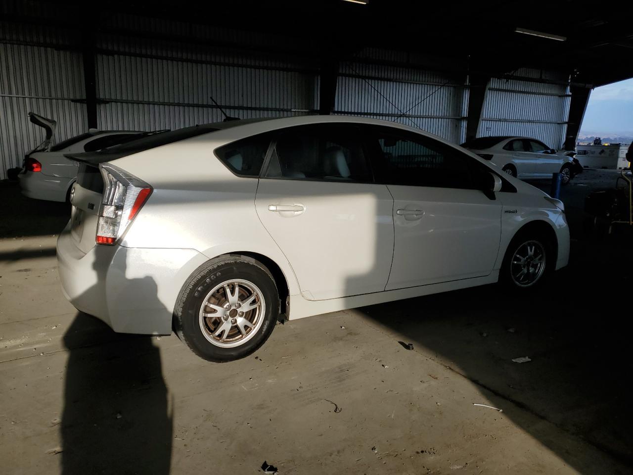 2011 TOYOTA PRIUS