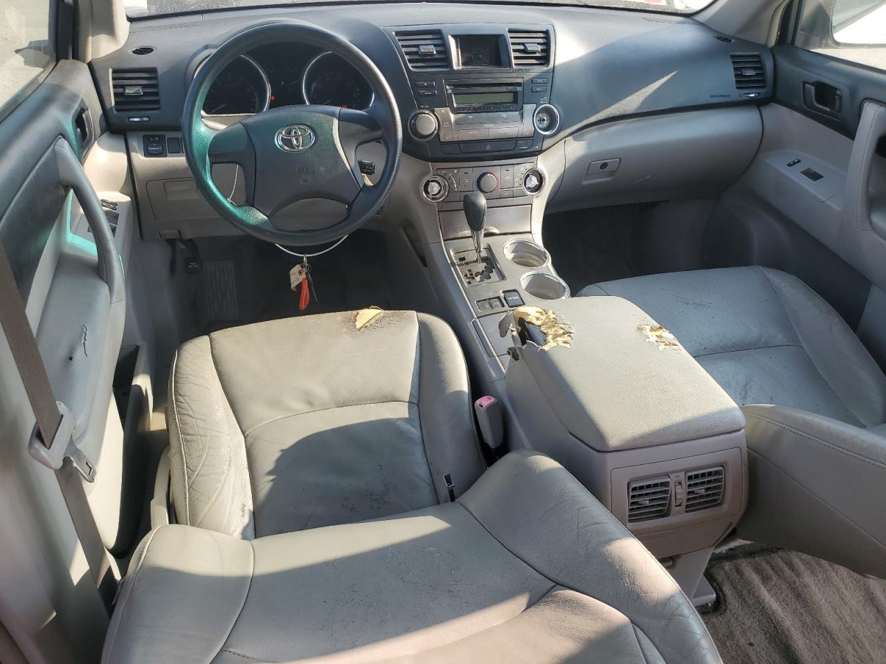 2008 TOYOTA HIGHLANDER