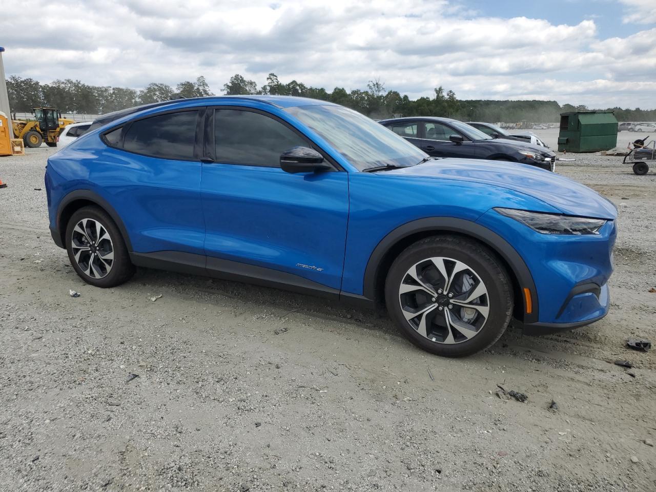 2025 FORD Mustang Mach-E