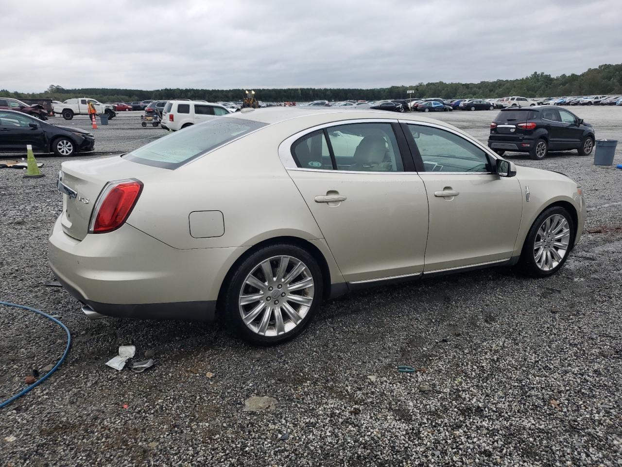 2011 LINCOLN MKS