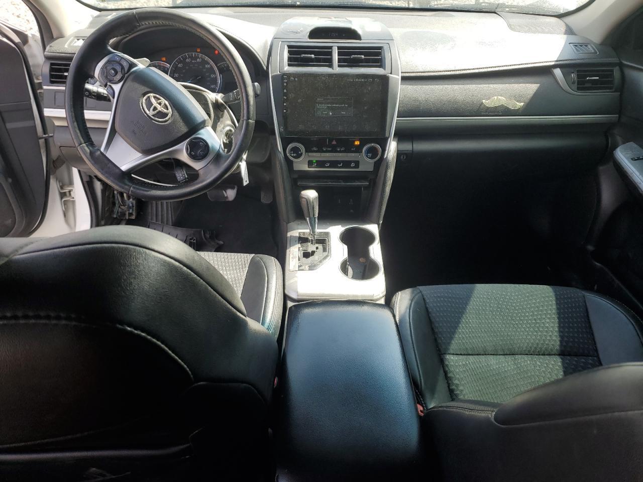 2014 TOYOTA CAMRY