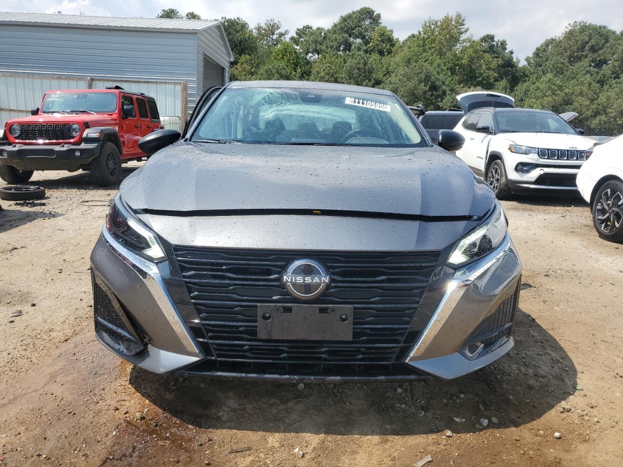 2025 NISSAN ALTIMA