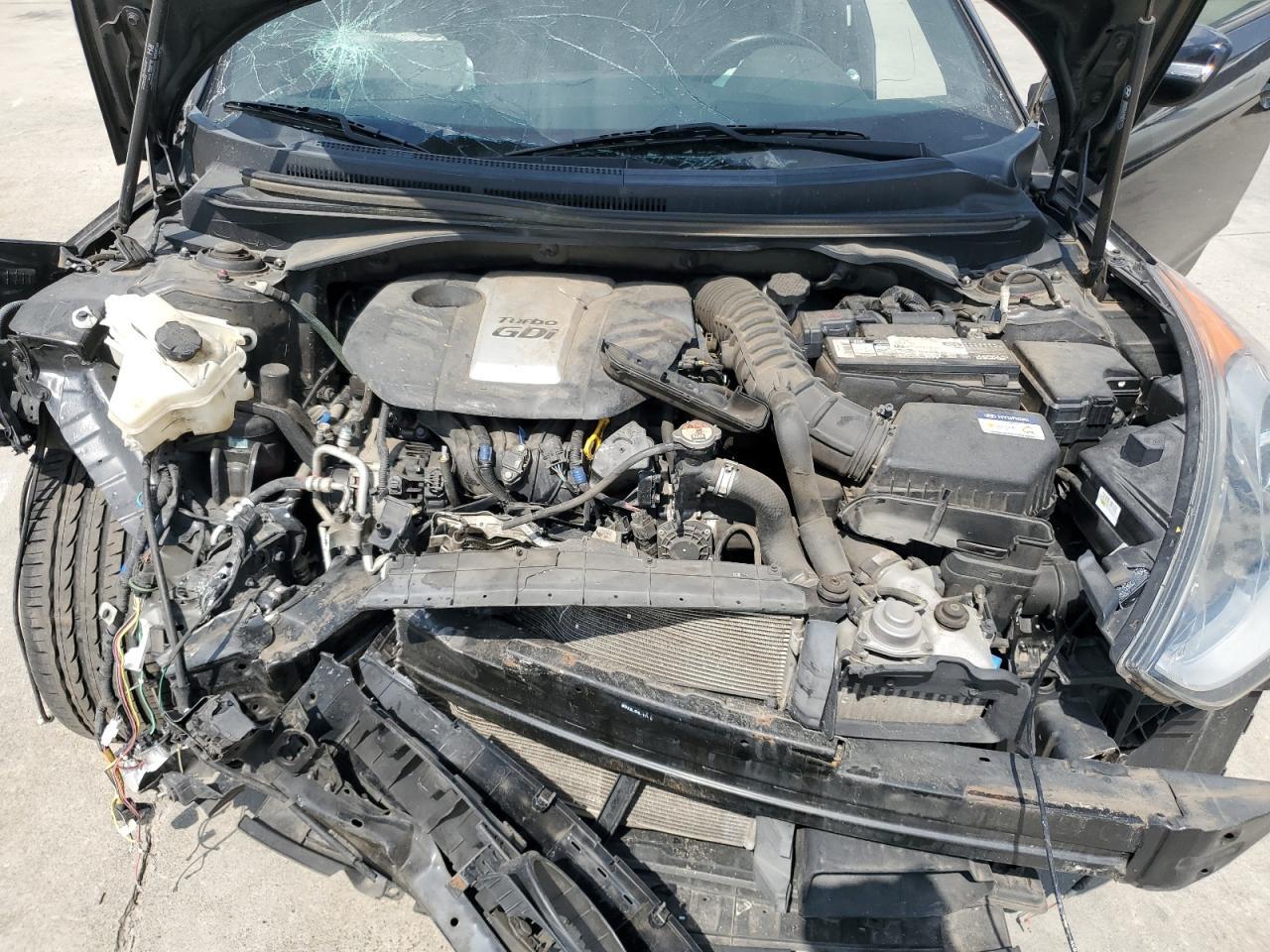 2016 HYUNDAI VELOSTER
