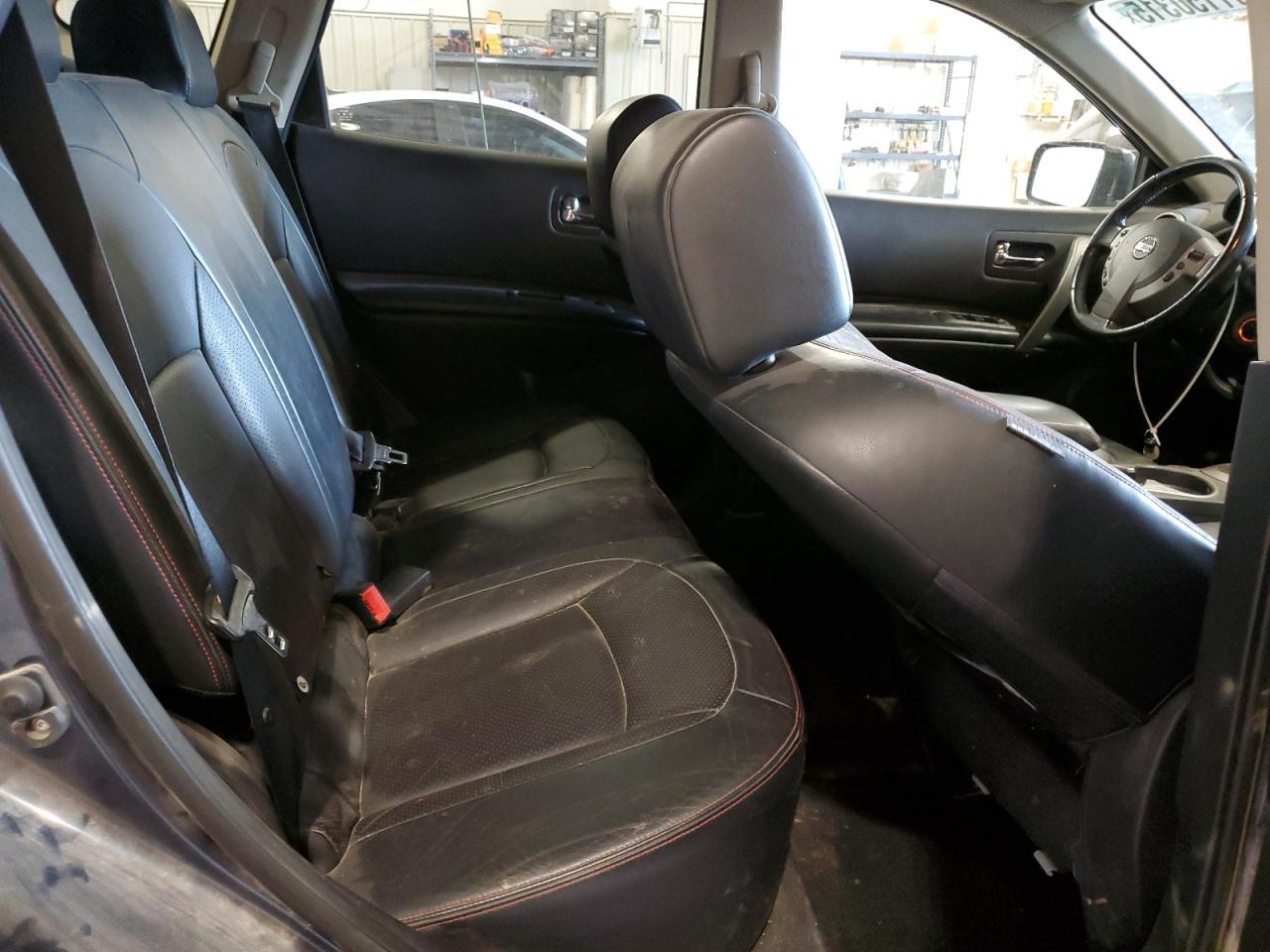 2012 NISSAN ROGUE