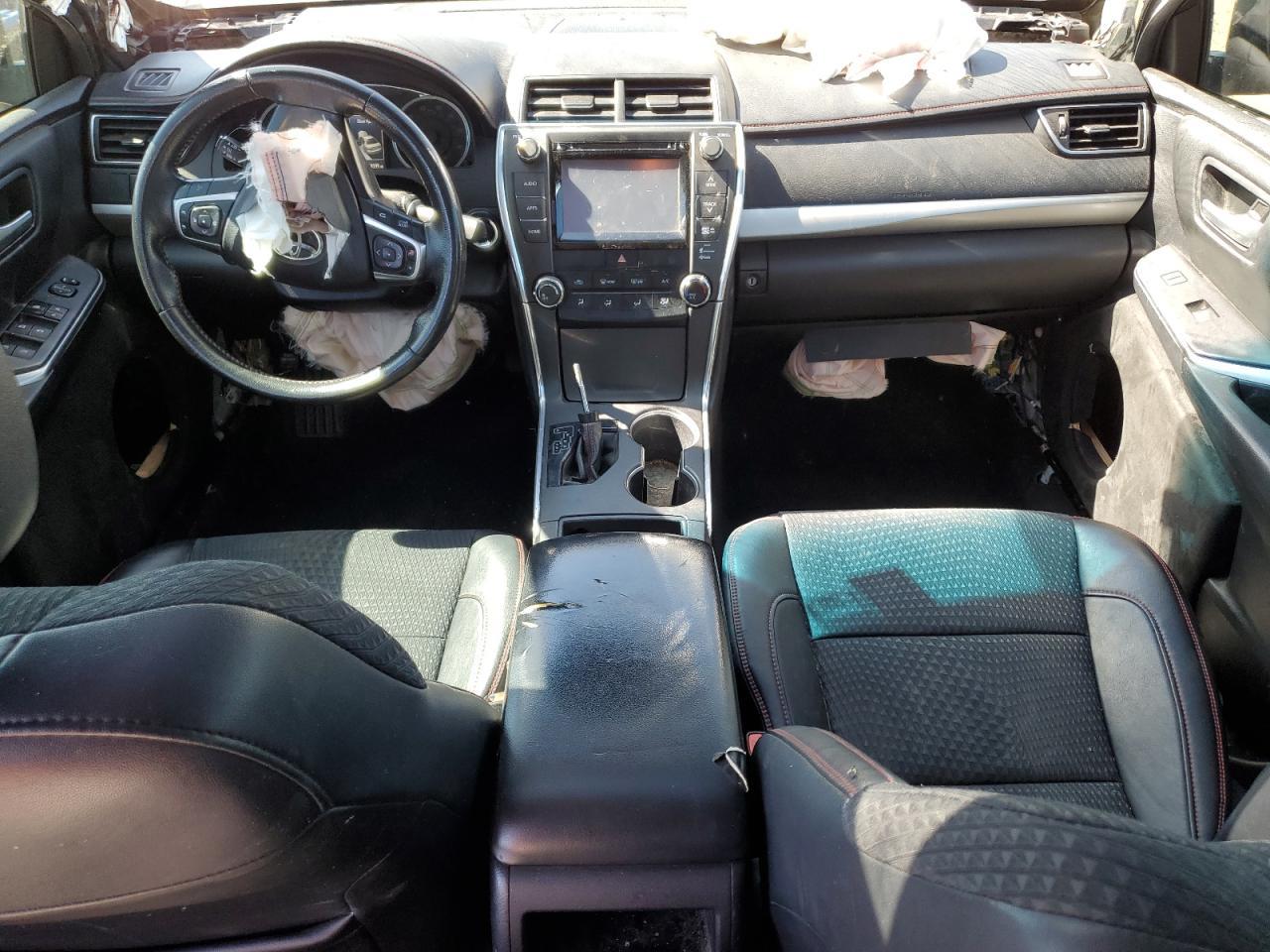 2015 TOYOTA CAMRY