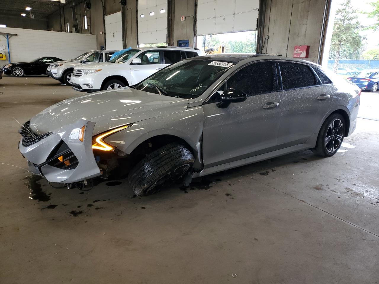 2024 KIA K5