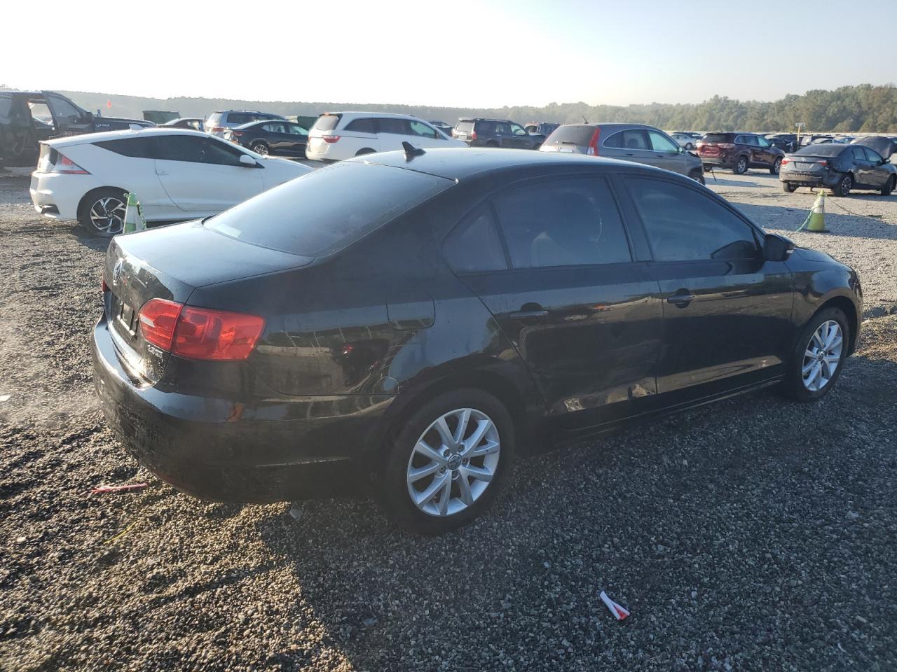 2012 VOLKSWAGEN JETTA