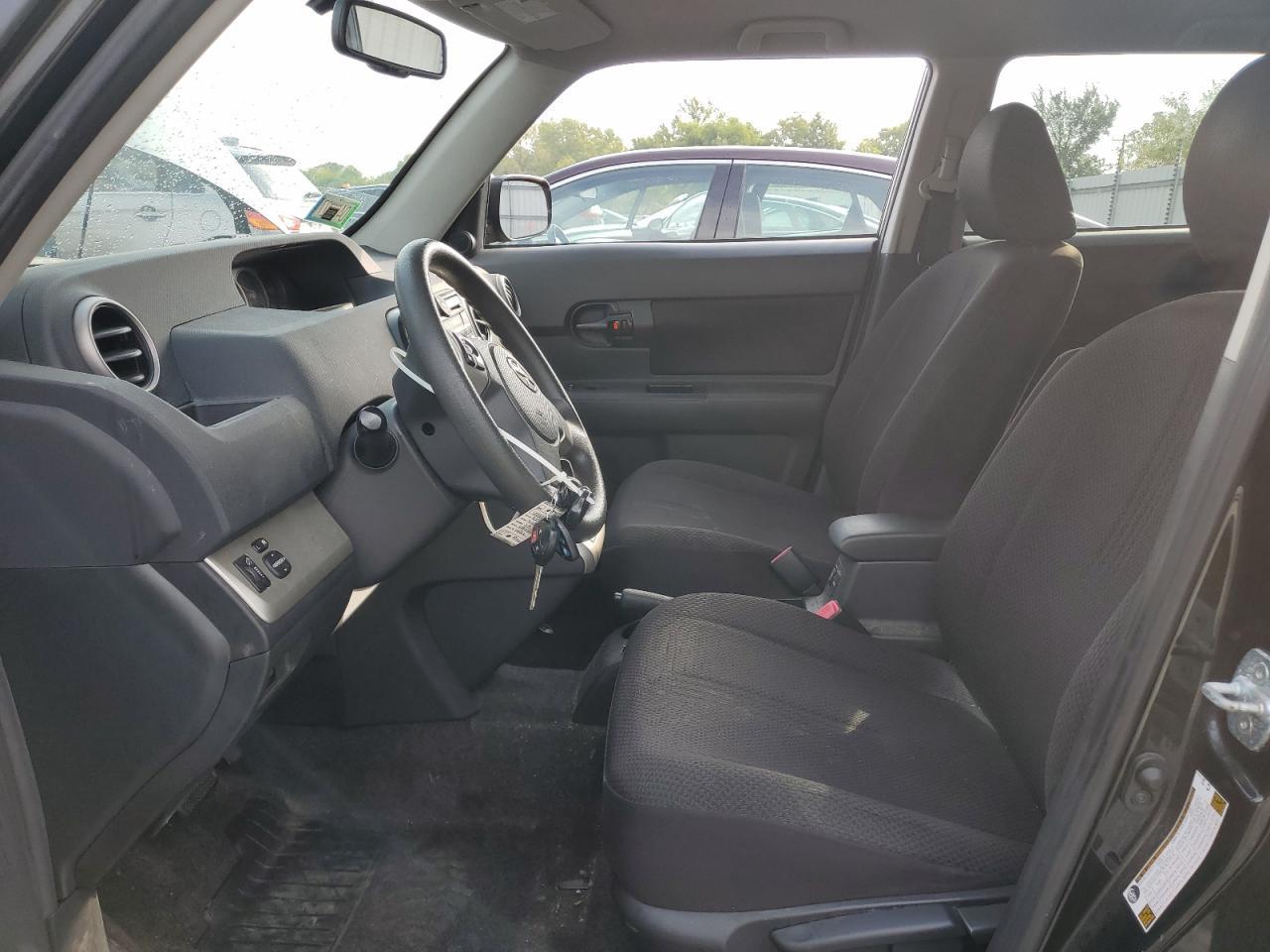 2009 TOYOTA SCION
