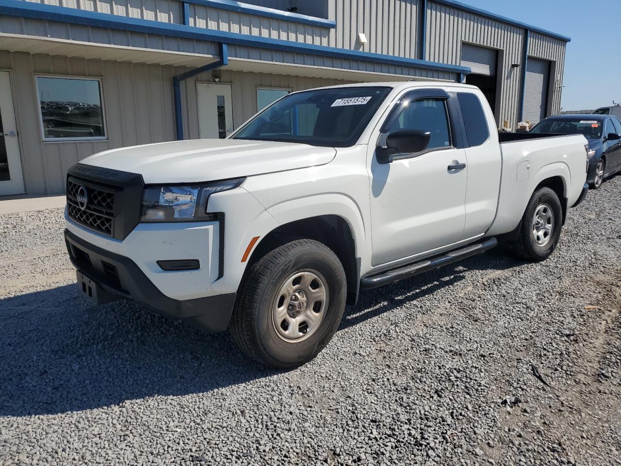 2023 NISSAN Frontier
