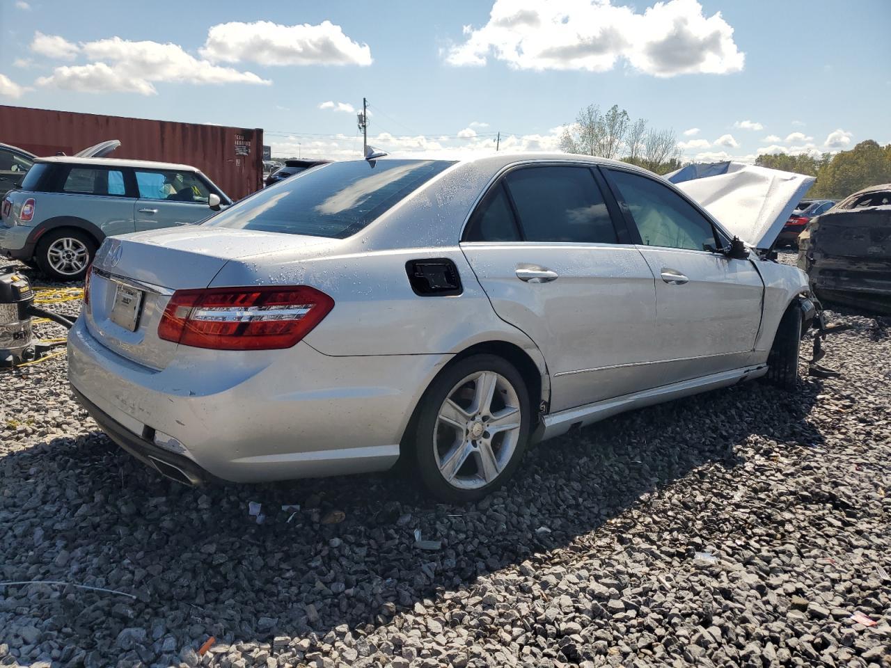 2010 MERCEDES-BENZ E-Class