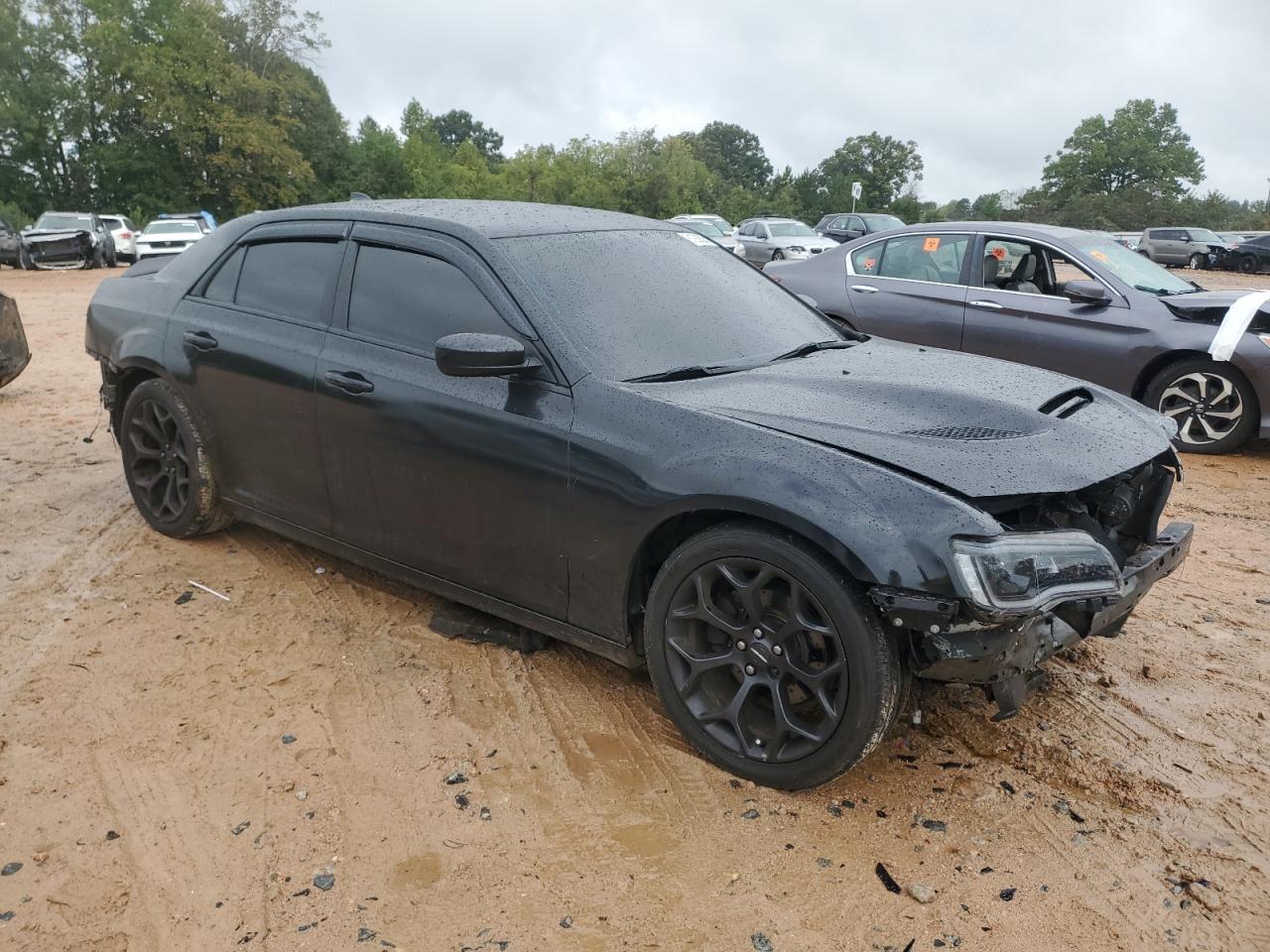 2019 CHRYSLER 300