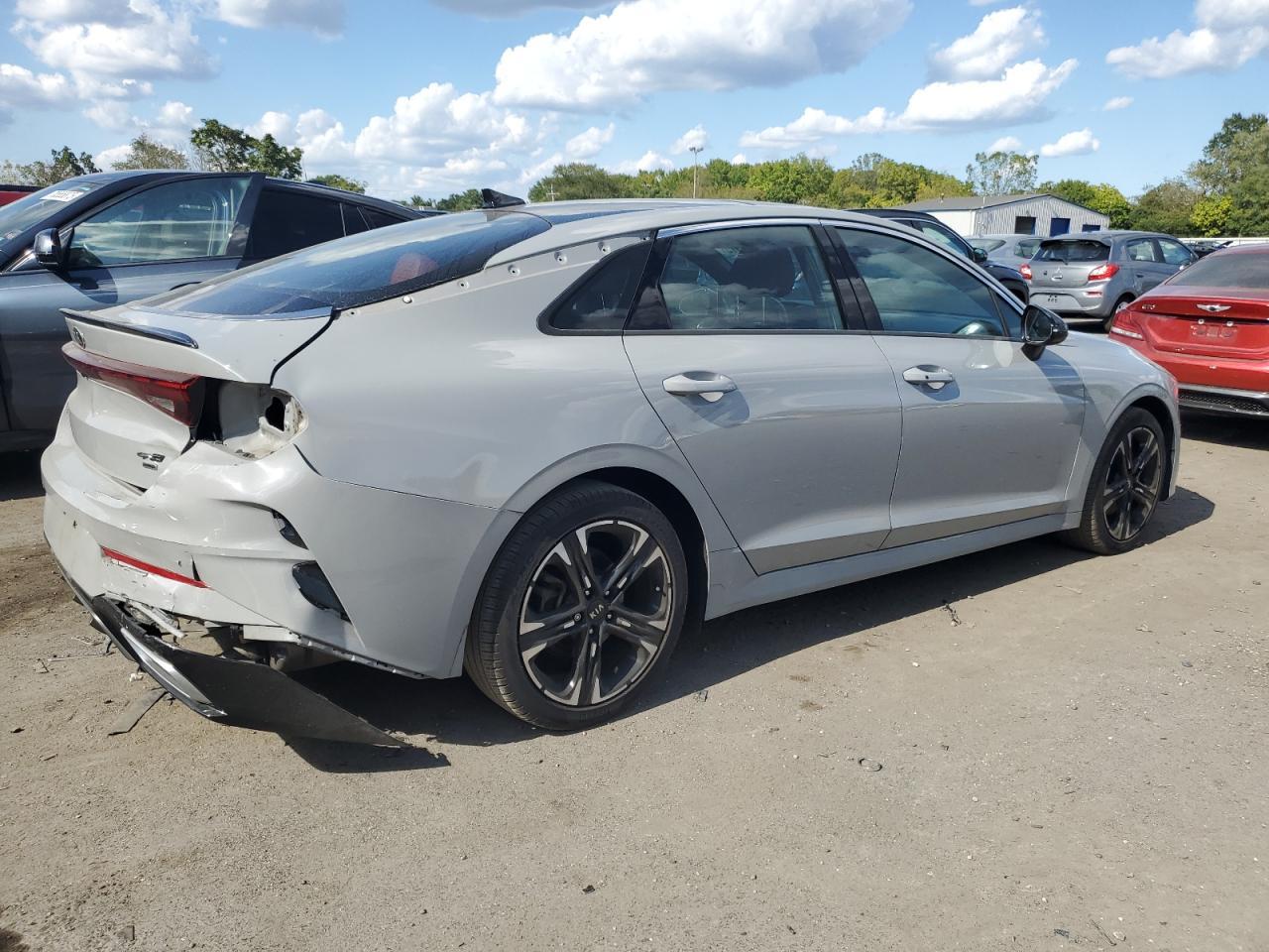 2021 KIA K5