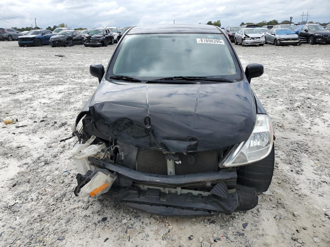 2011 NISSAN VERSA