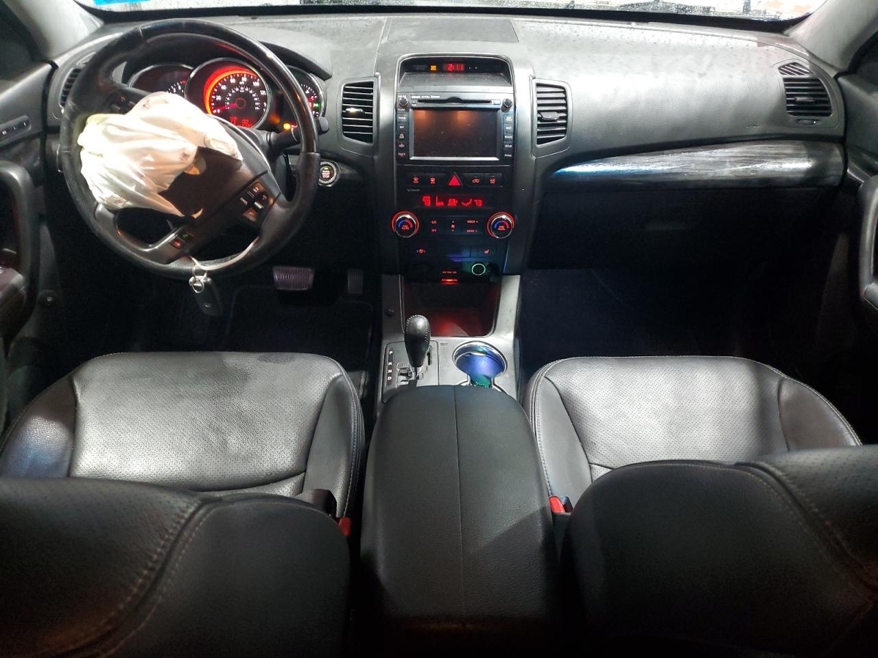 2013 KIA SORENTO