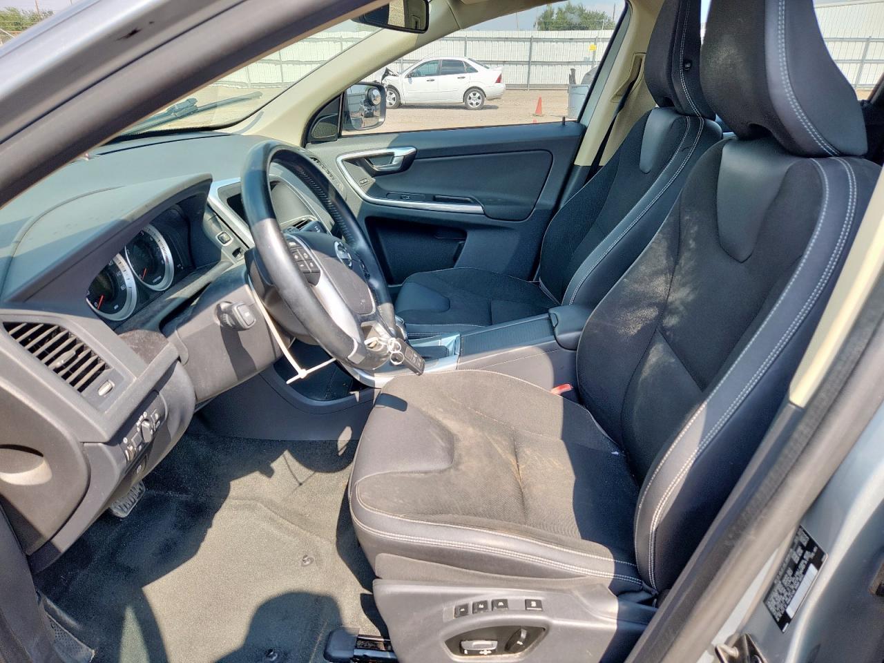 2013 VOLVO XC60