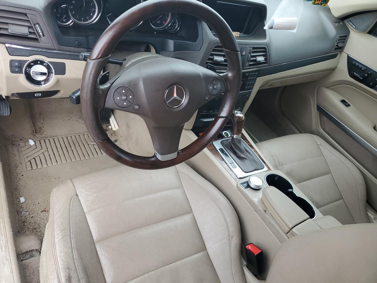 2011 MERCEDES-BENZ E-Class