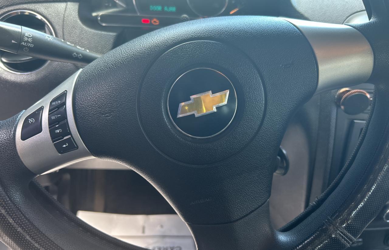2011 CHEVROLET HHR