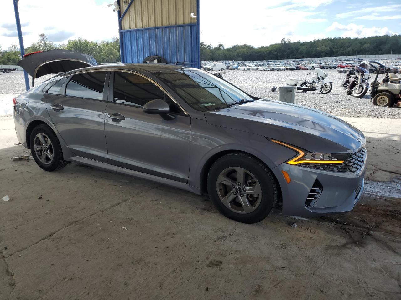 2023 KIA K5
