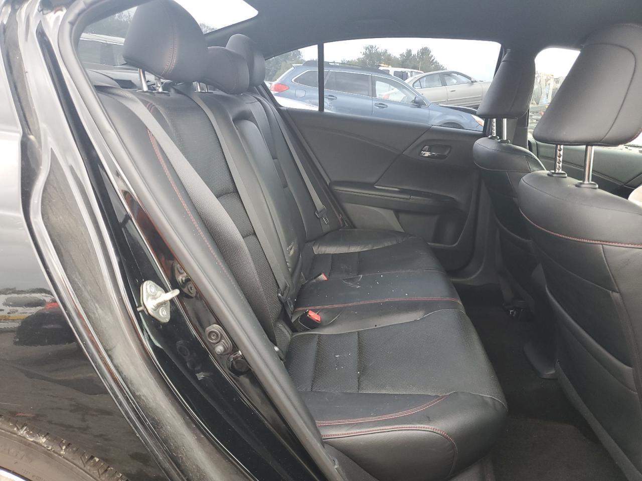 2017 HONDA ACCORD