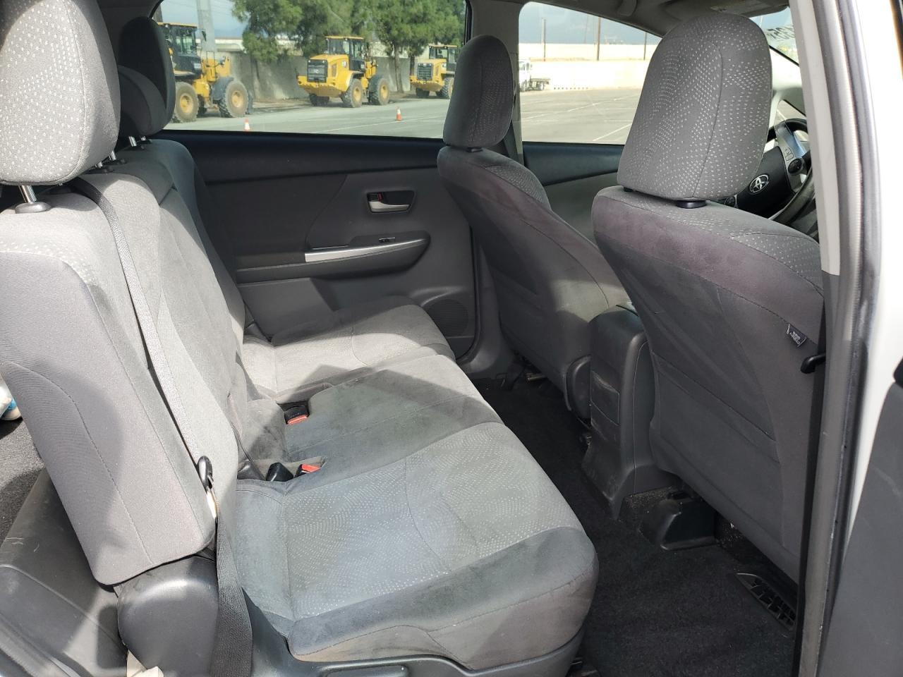 2012 TOYOTA PRIUS V