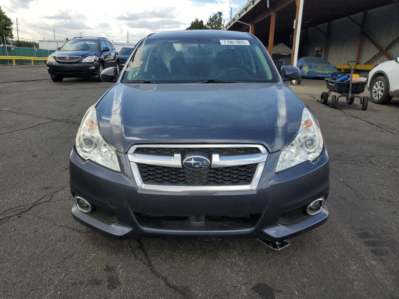 2014 SUBARU Legacy