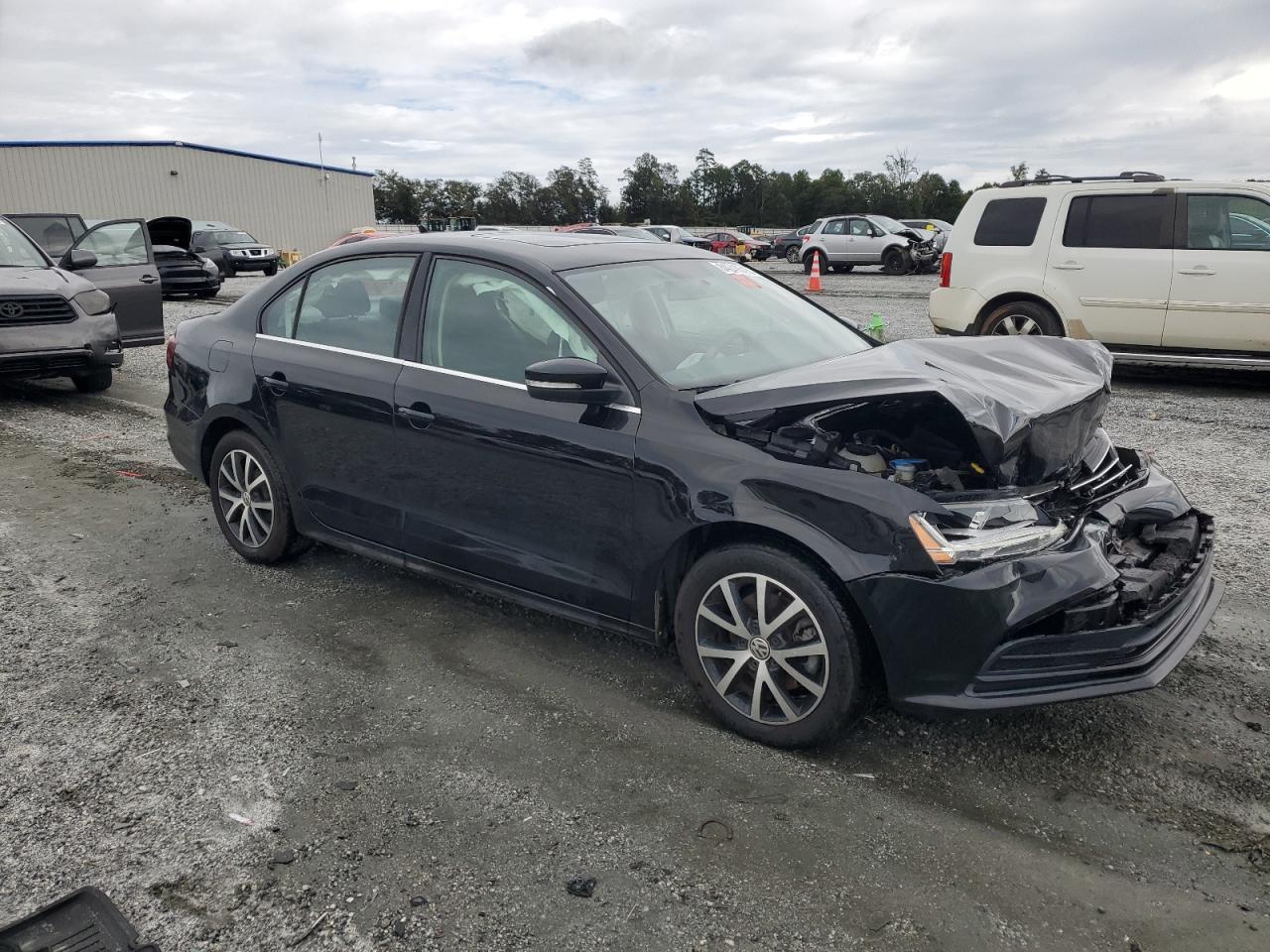 2017 VOLKSWAGEN JETTA