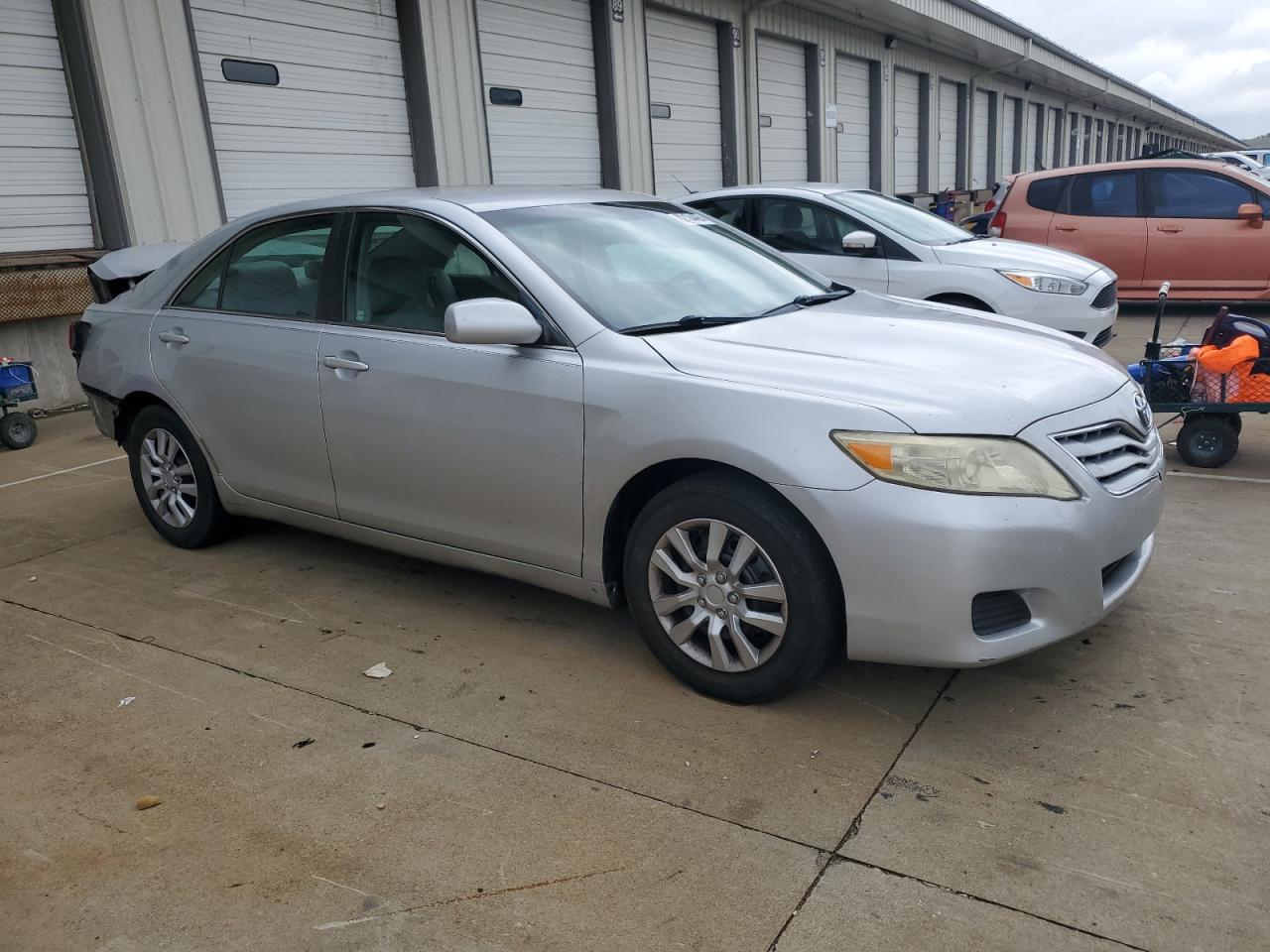 2011 TOYOTA CAMRY