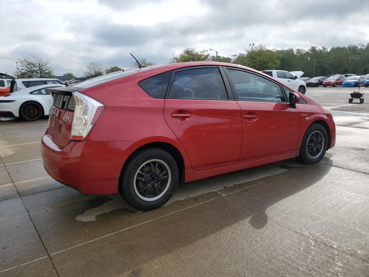 2011 TOYOTA PRIUS