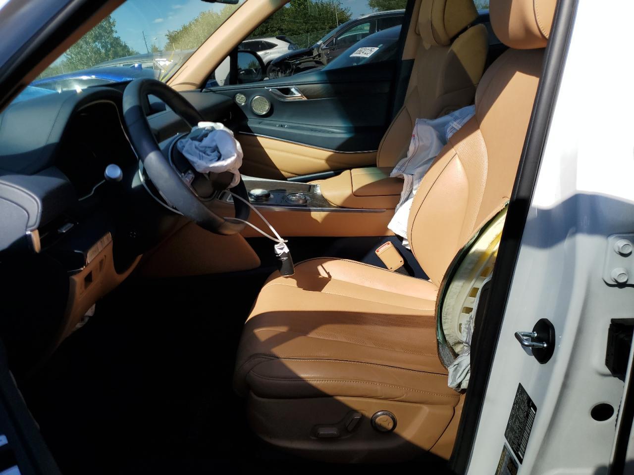 2024 GENESIS GV80