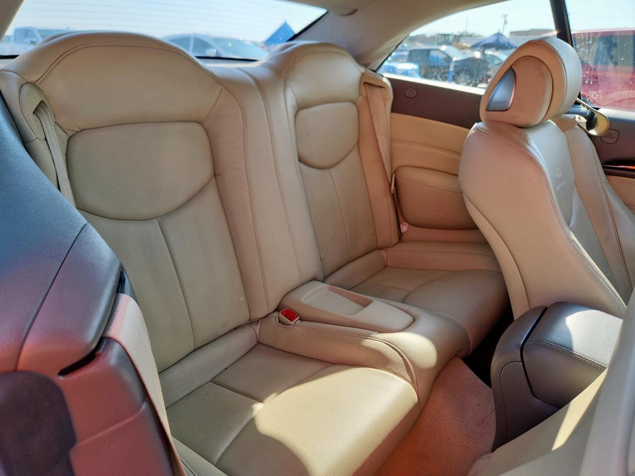 2014 INFINITI Q60