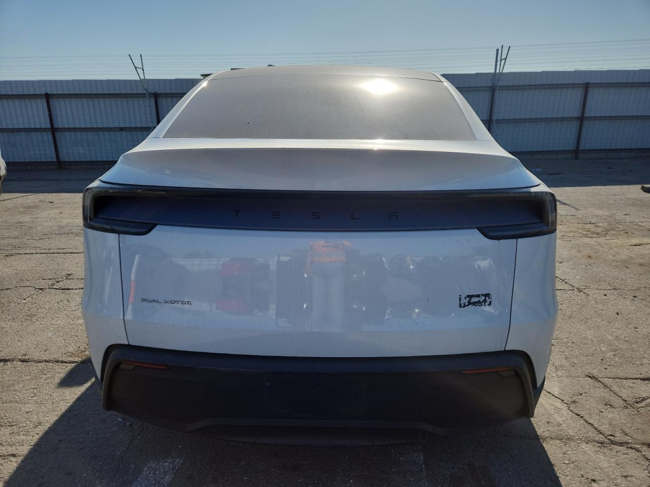 2026 TESLA MODEL Y