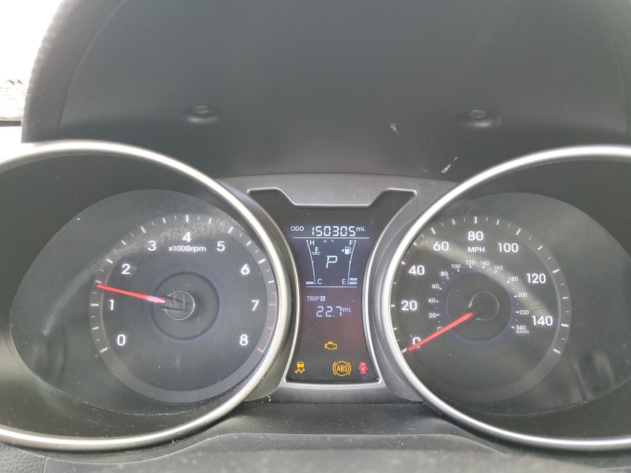 2013 HYUNDAI VELOSTER