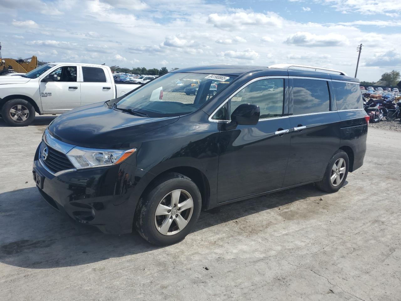 2017 NISSAN Quest