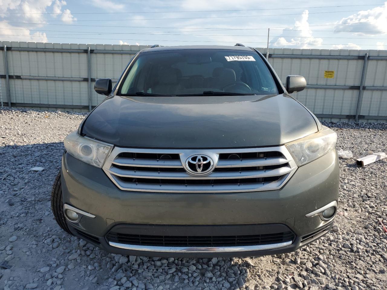 2013 TOYOTA HIGHLANDER