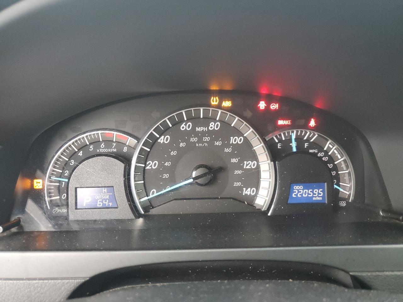 2012 TOYOTA CAMRY