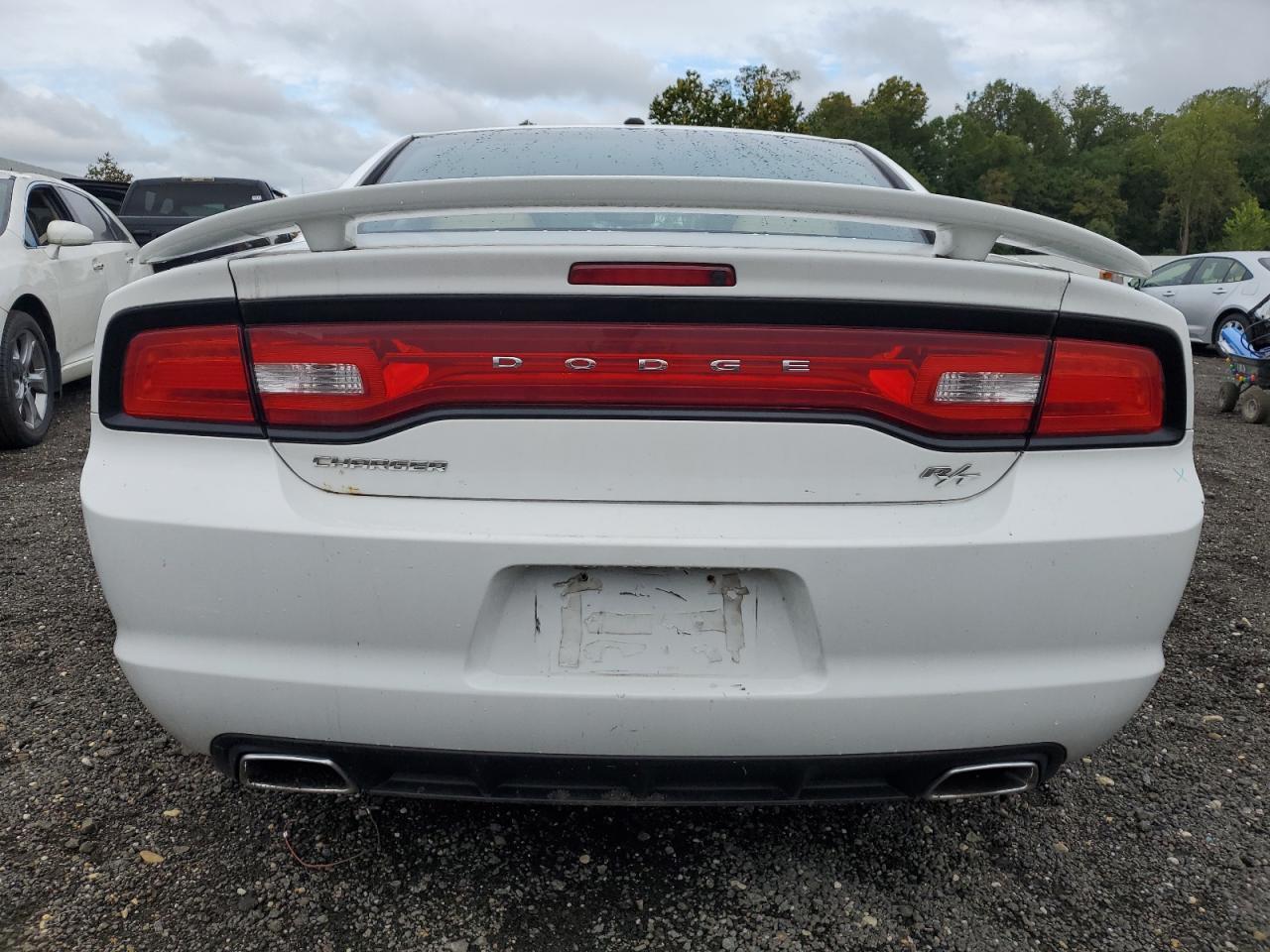 2011 DODGE CHARGER