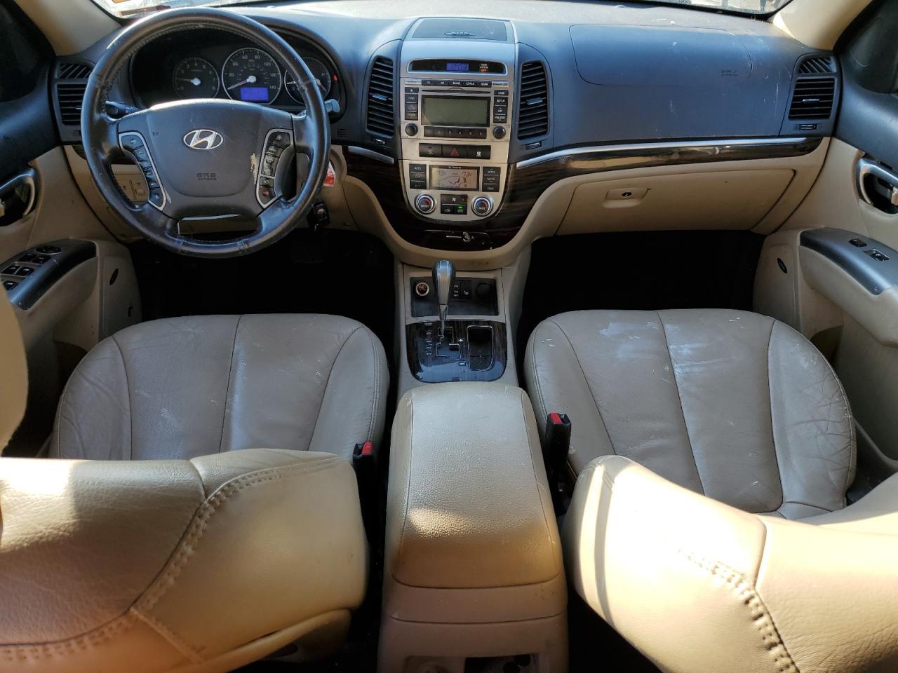 2011 HYUNDAI SANTA FE