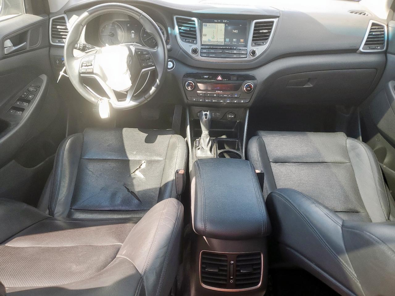 2016 HYUNDAI TUCSON