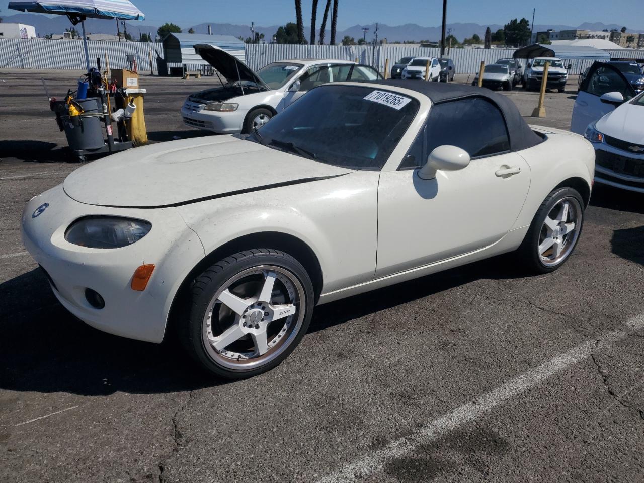 2006 MAZDA MX-5 Miata