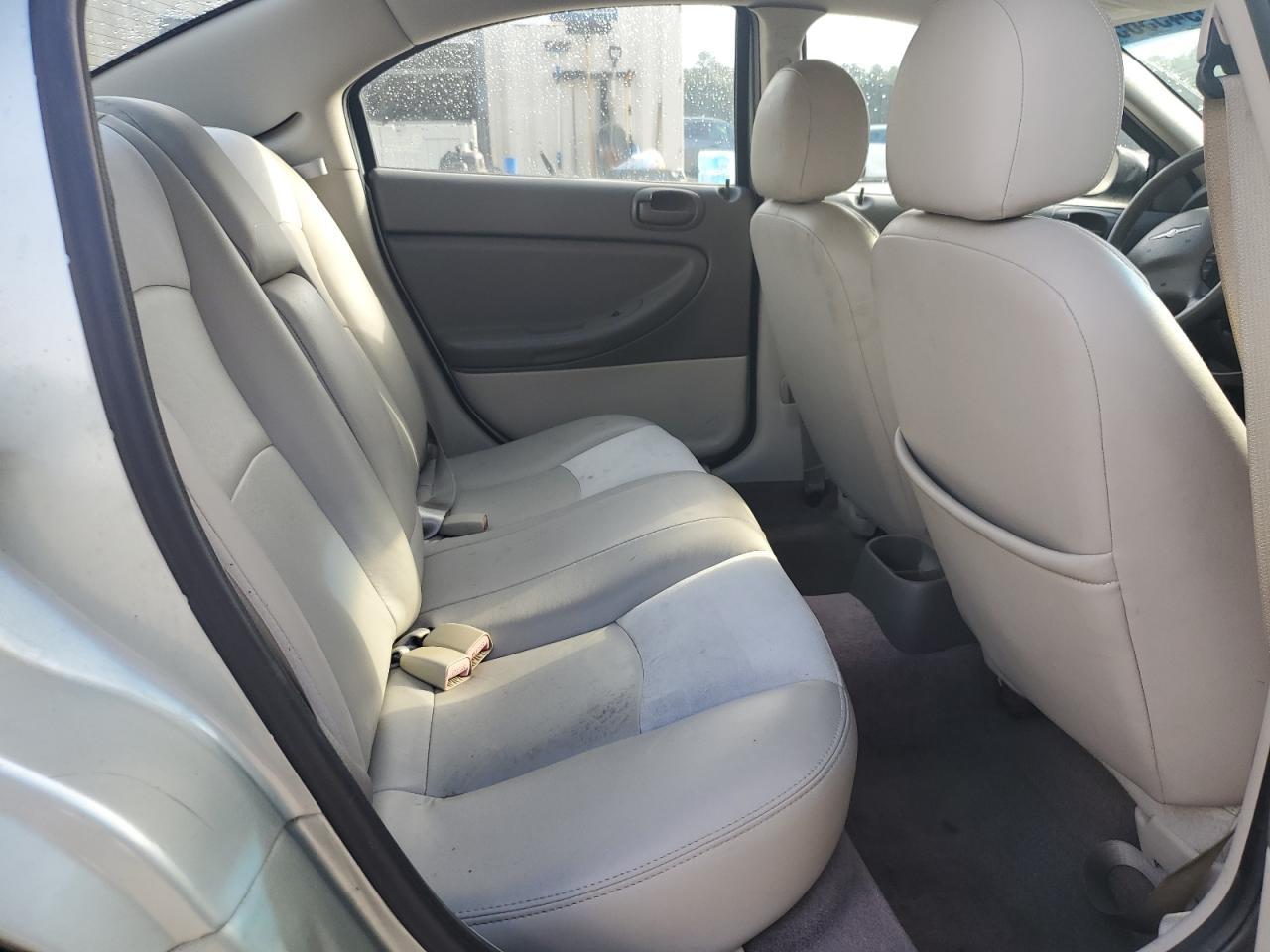 2005 CHRYSLER Sebring
