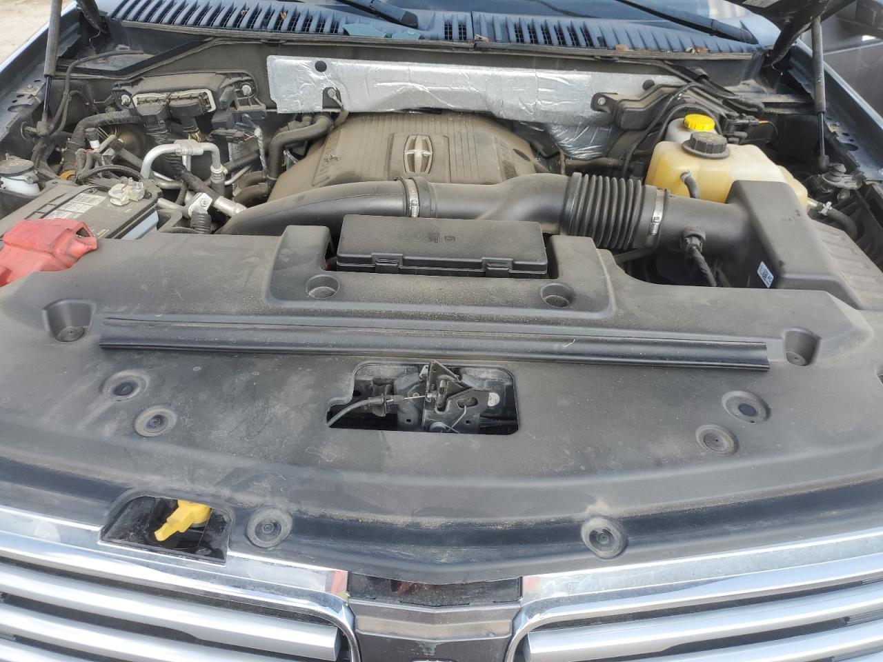2016 LINCOLN Navigator