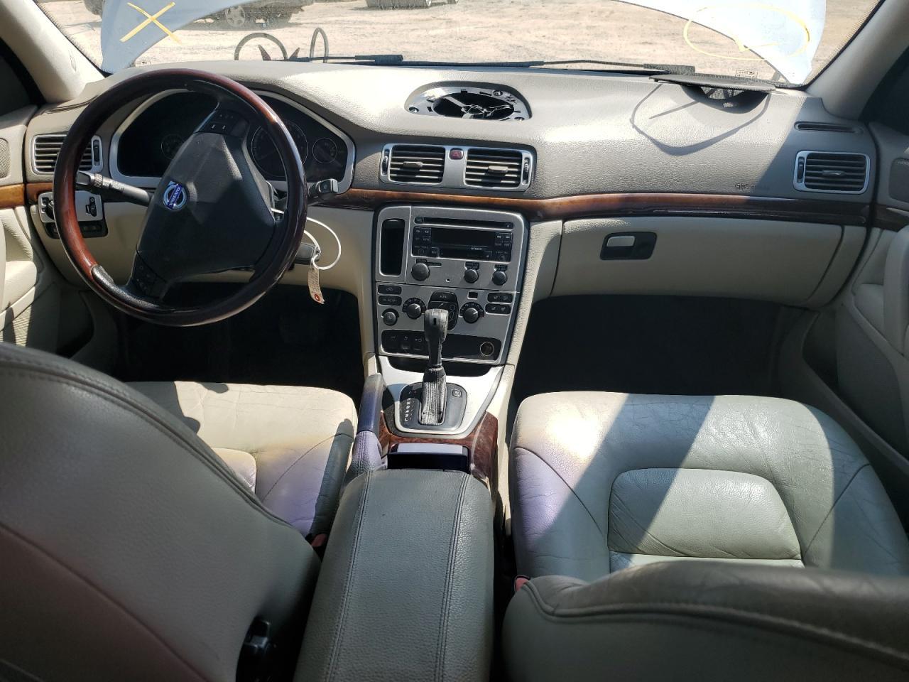 2005 VOLVO S80