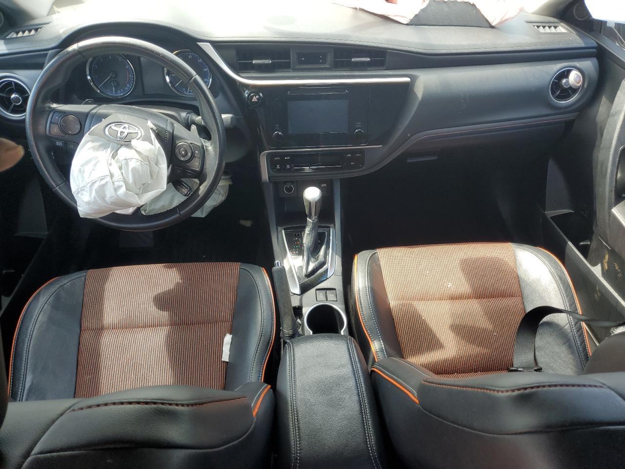 2019 TOYOTA COROLLA
