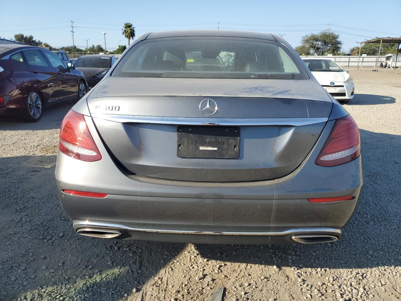 2017 MERCEDES-BENZ E-Class