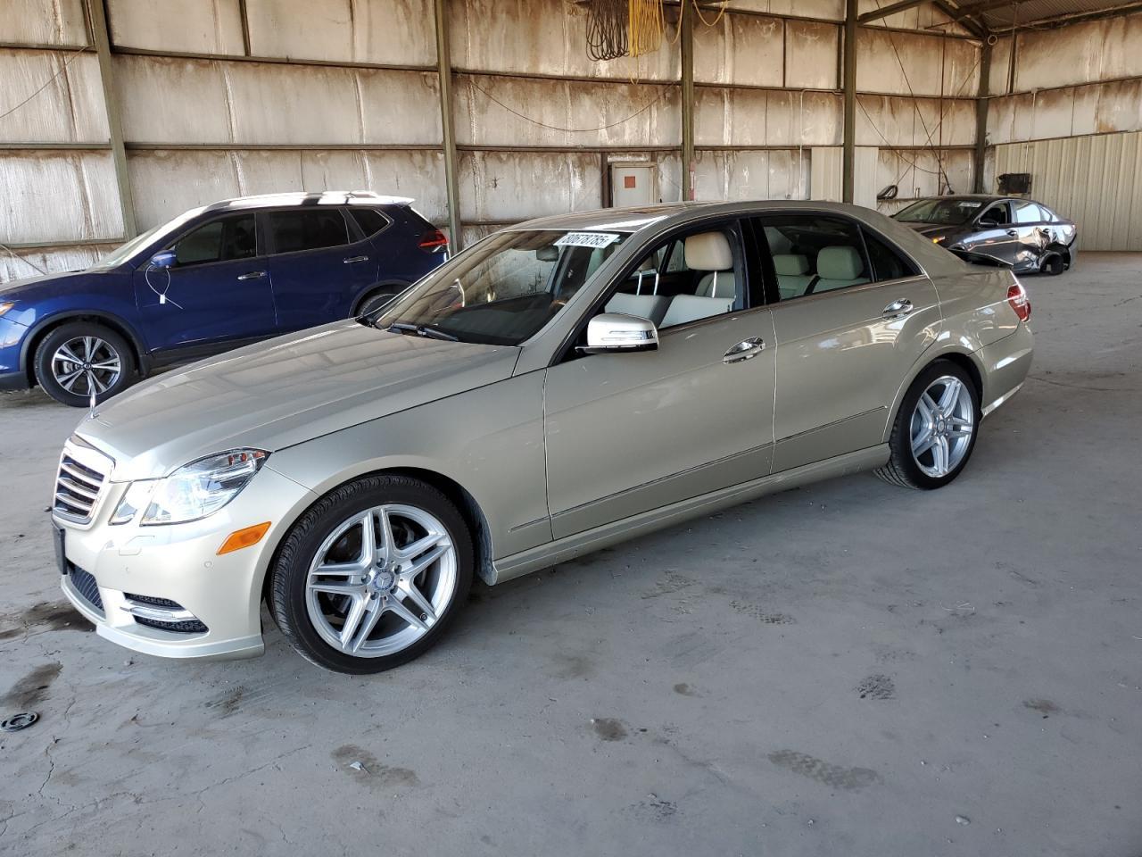 2013 MERCEDES-BENZ E-Class
