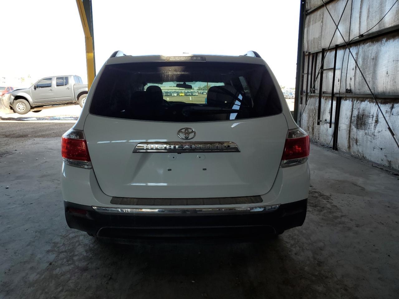 2012 TOYOTA HIGHLANDER
