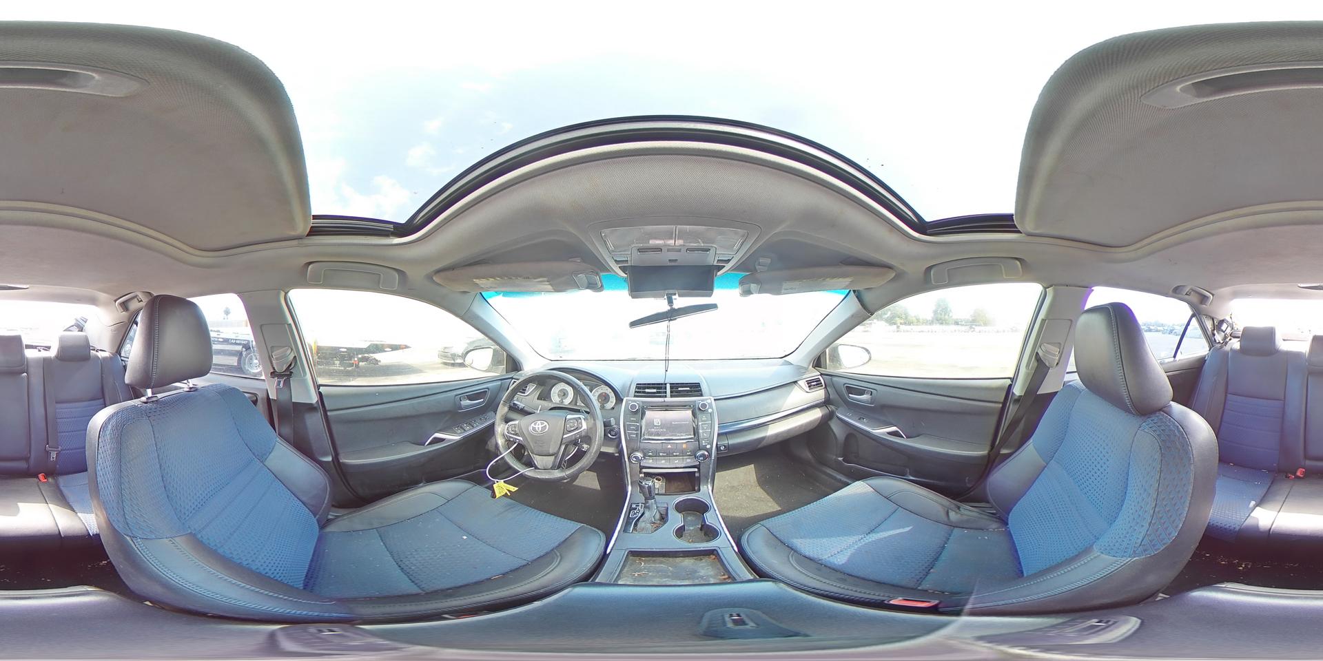 2016 TOYOTA CAMRY