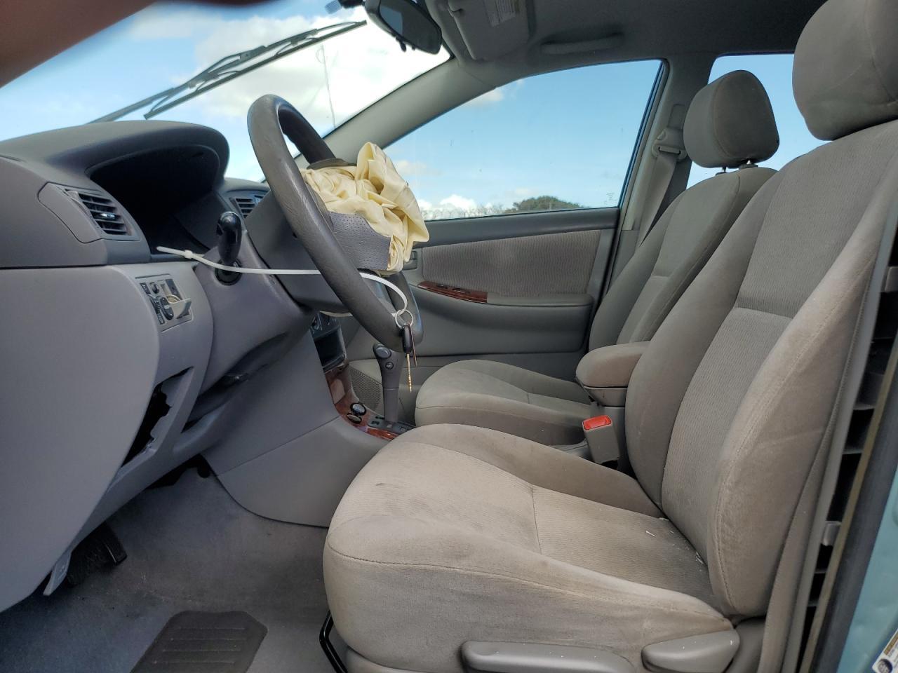 2005 TOYOTA COROLLA