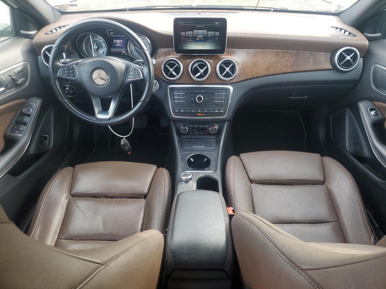 2016 MERCEDES-BENZ GLA-Class
